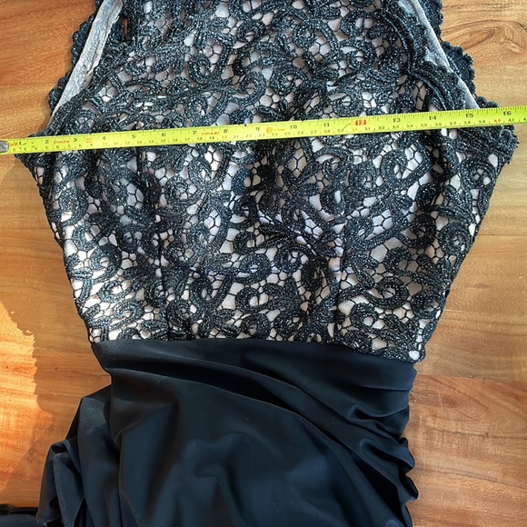 Xscape Formal Dress sz 6 - Picture 10 of 13